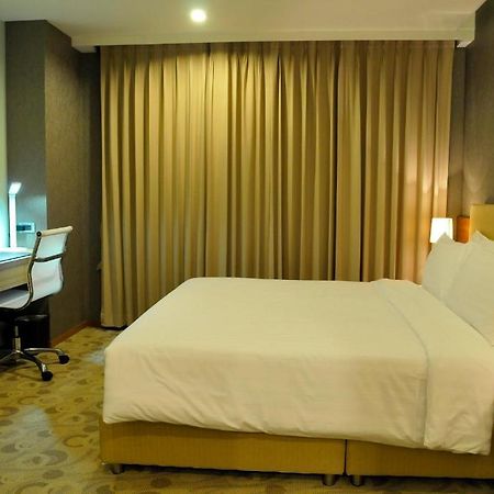 The Moonite Boutique Hotel バンコク都 エクステリア 写真